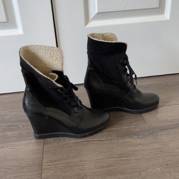 Franco Sarto shearling wedge boots - Picture 12 of 12